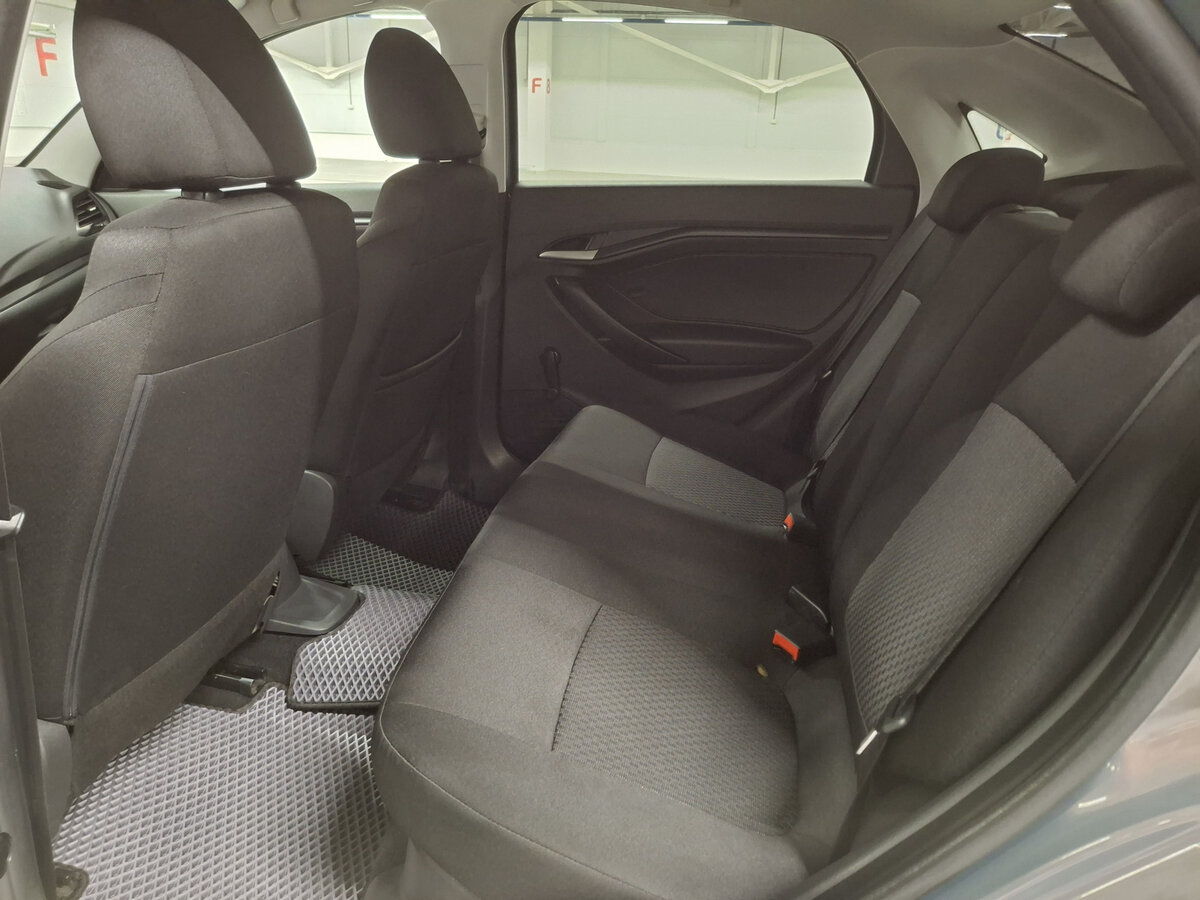 Lada (ВАЗ) Vesta I, 2019 Фото №12