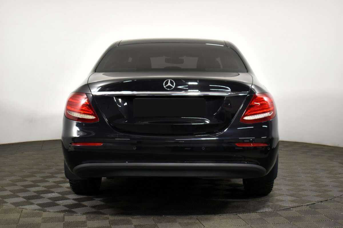 Mercedes-Benz E-Класс 200, 2018 Фото №5