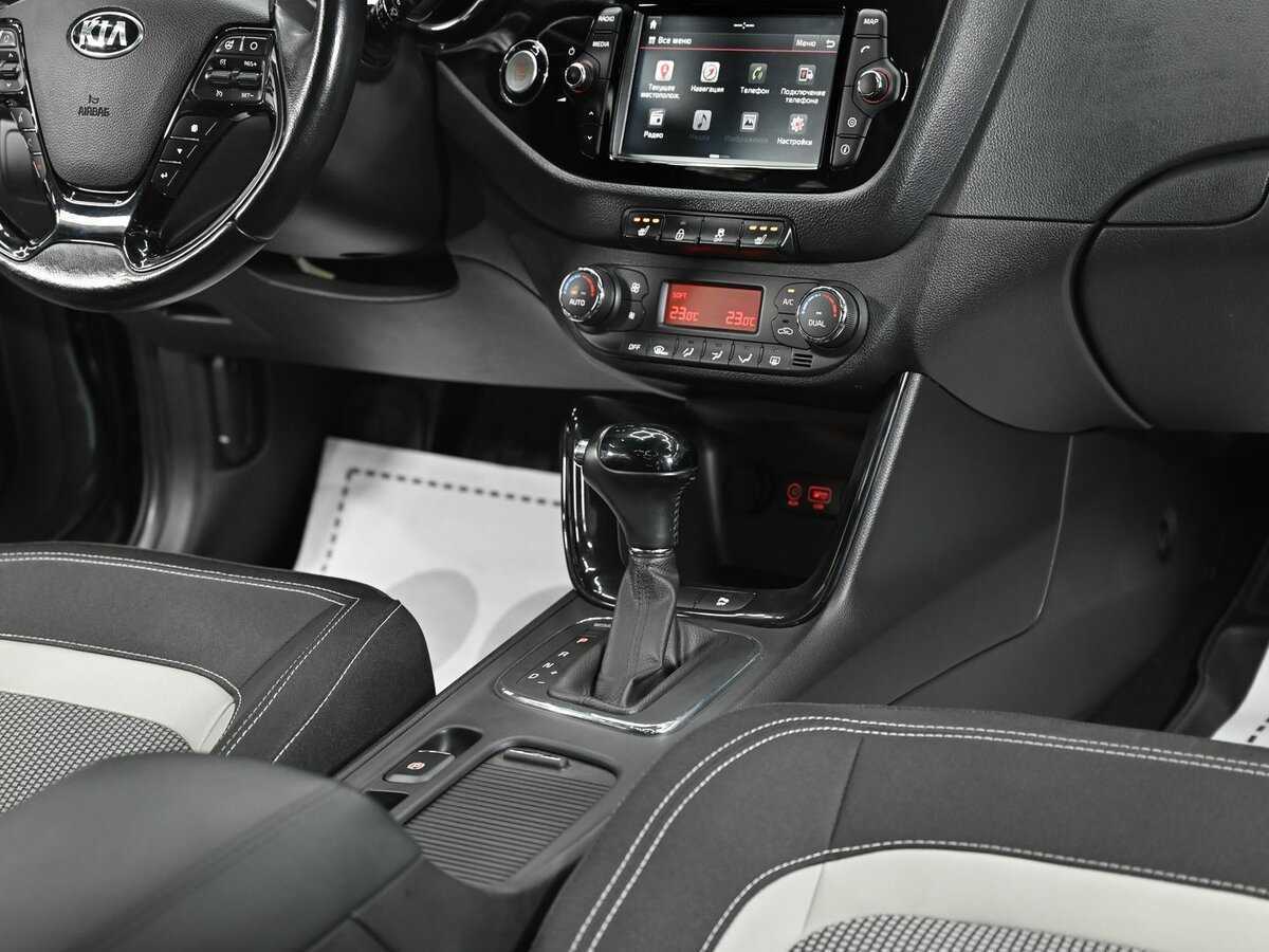 Kia Ceed, 2018 Фото №8