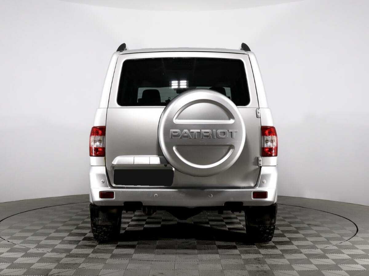 УАЗ Patriot, 2016 Фото №6