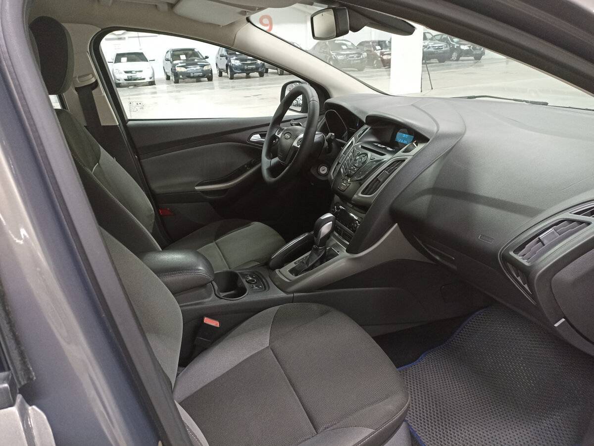 Ford Focus, 2012 Фото №11