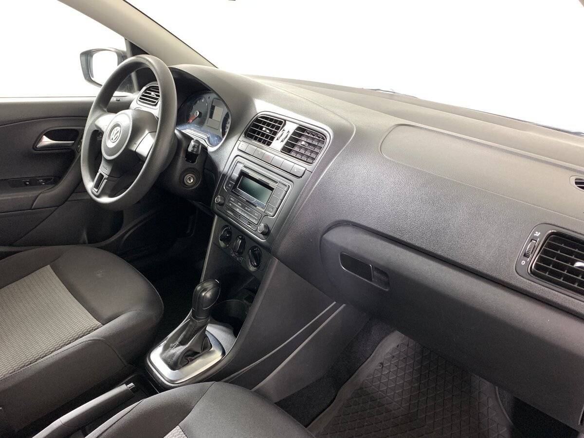 Volkswagen Polo, 2014 Фото №13