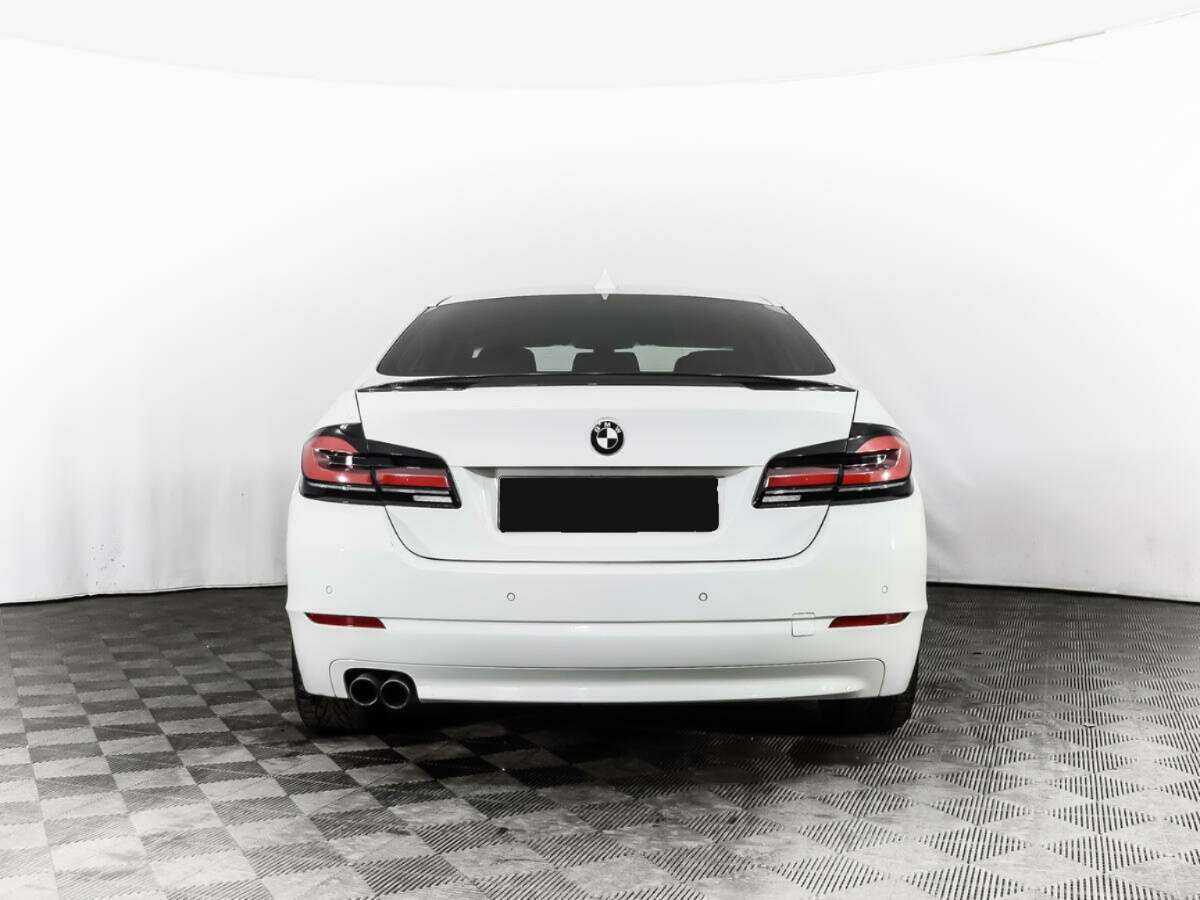 BMW 5 серии 528i xDrive, 2013 Фото №6