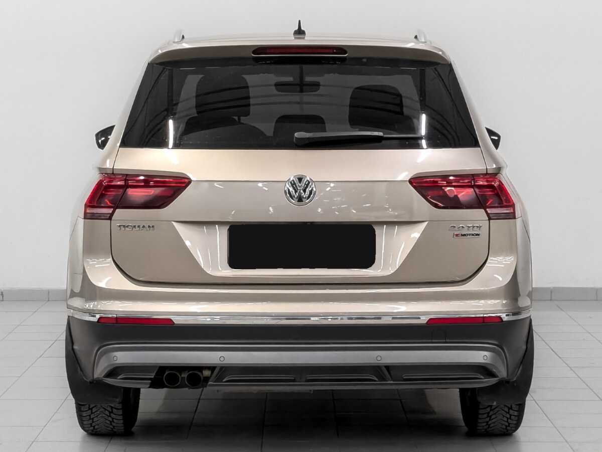 Volkswagen Tiguan, 2018 Фото №6