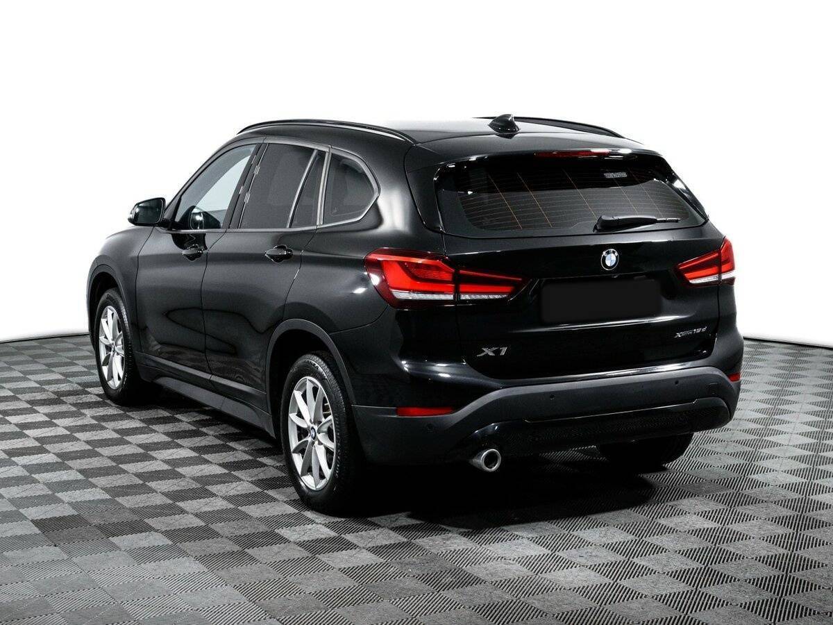 BMW X1 18d xDrive, 2020 Фото №7