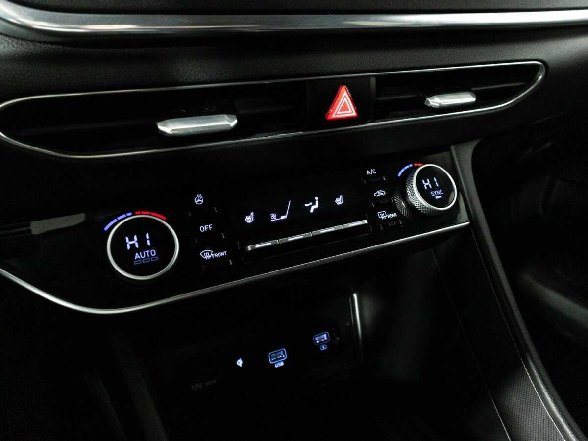 Hyundai Sonata, 2020 Фото №17