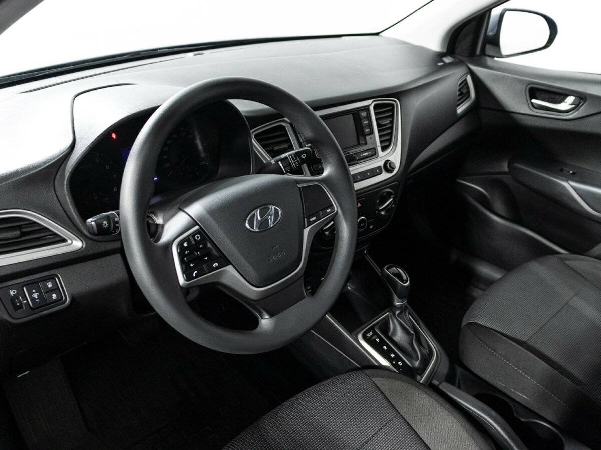 Hyundai Solaris II Рестайлинг, 2020 Фото №11