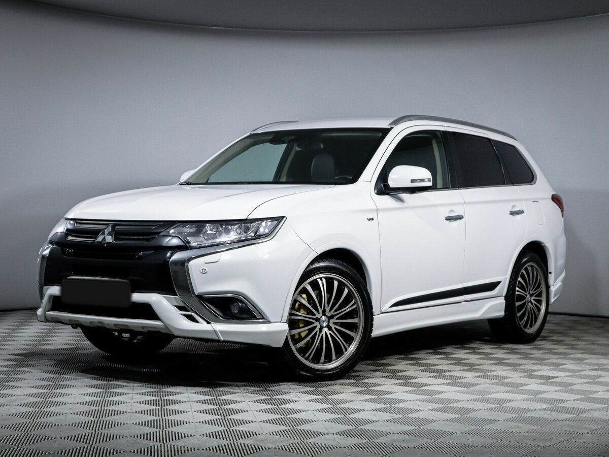 Mitsubishi Outlander III Рестайлинг 3, 2018 Фото №1