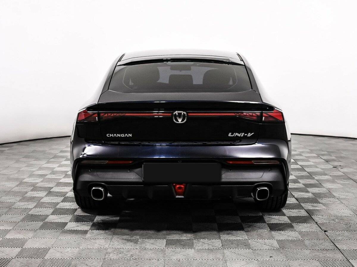 Changan UNI-V, 2022 Фото №6
