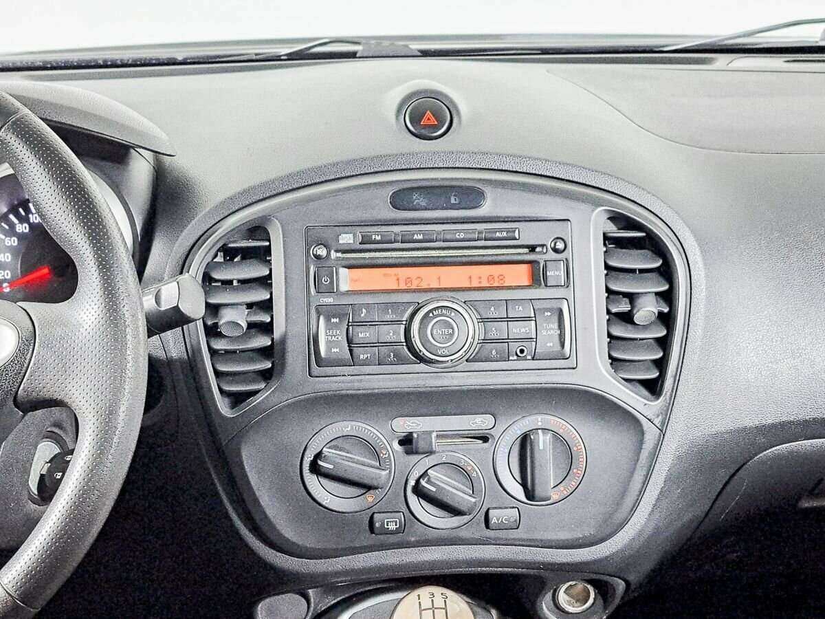 Nissan Juke, 2013 Фото №11