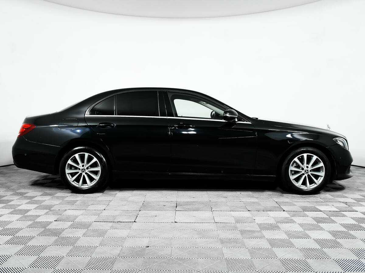 Mercedes-Benz E-Класс 200, 2019 Фото №4