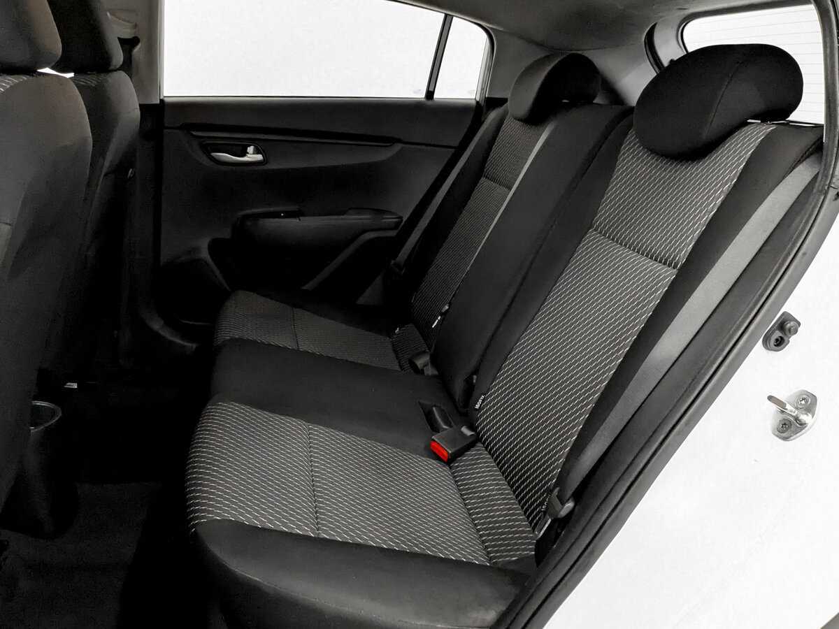Kia Rio X-Line, 2020 Фото №11