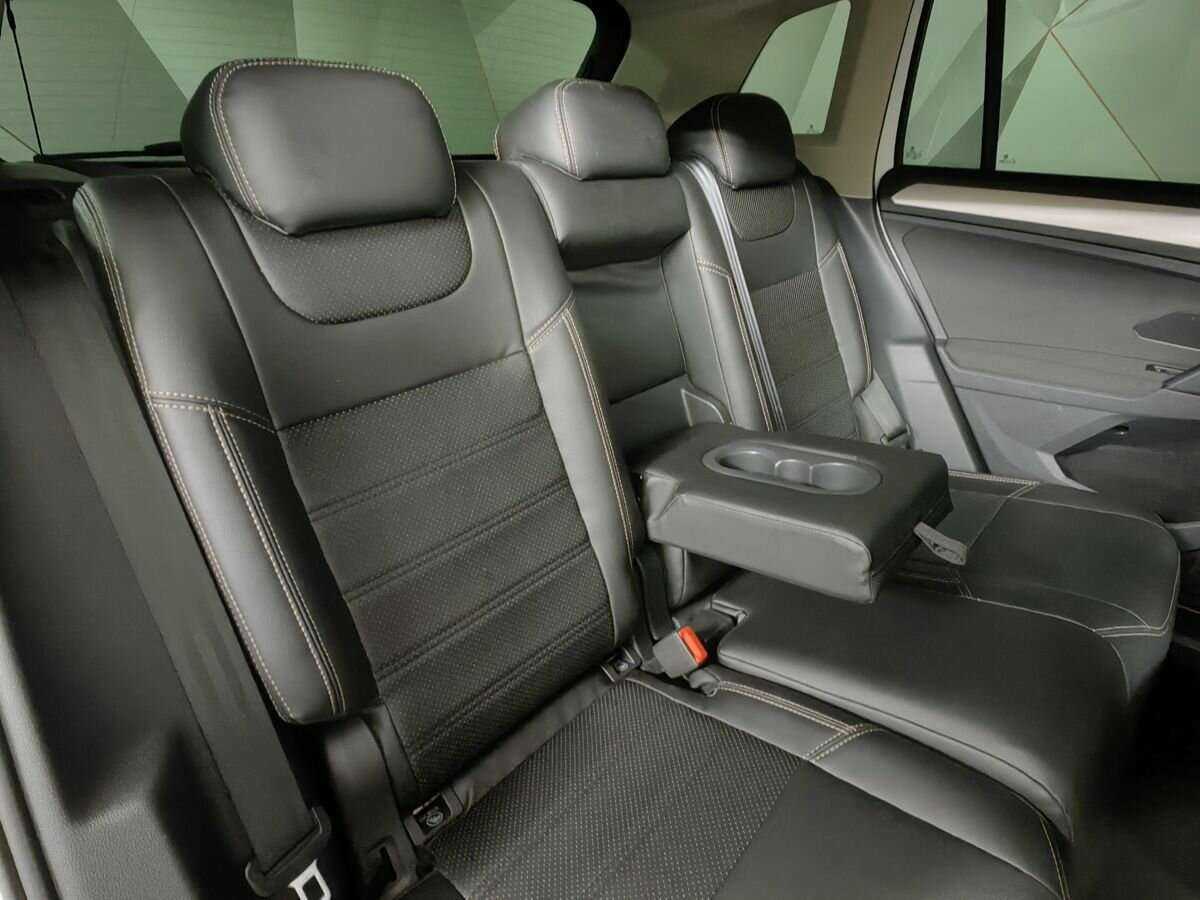 Volkswagen Tiguan, 2018 Фото №13