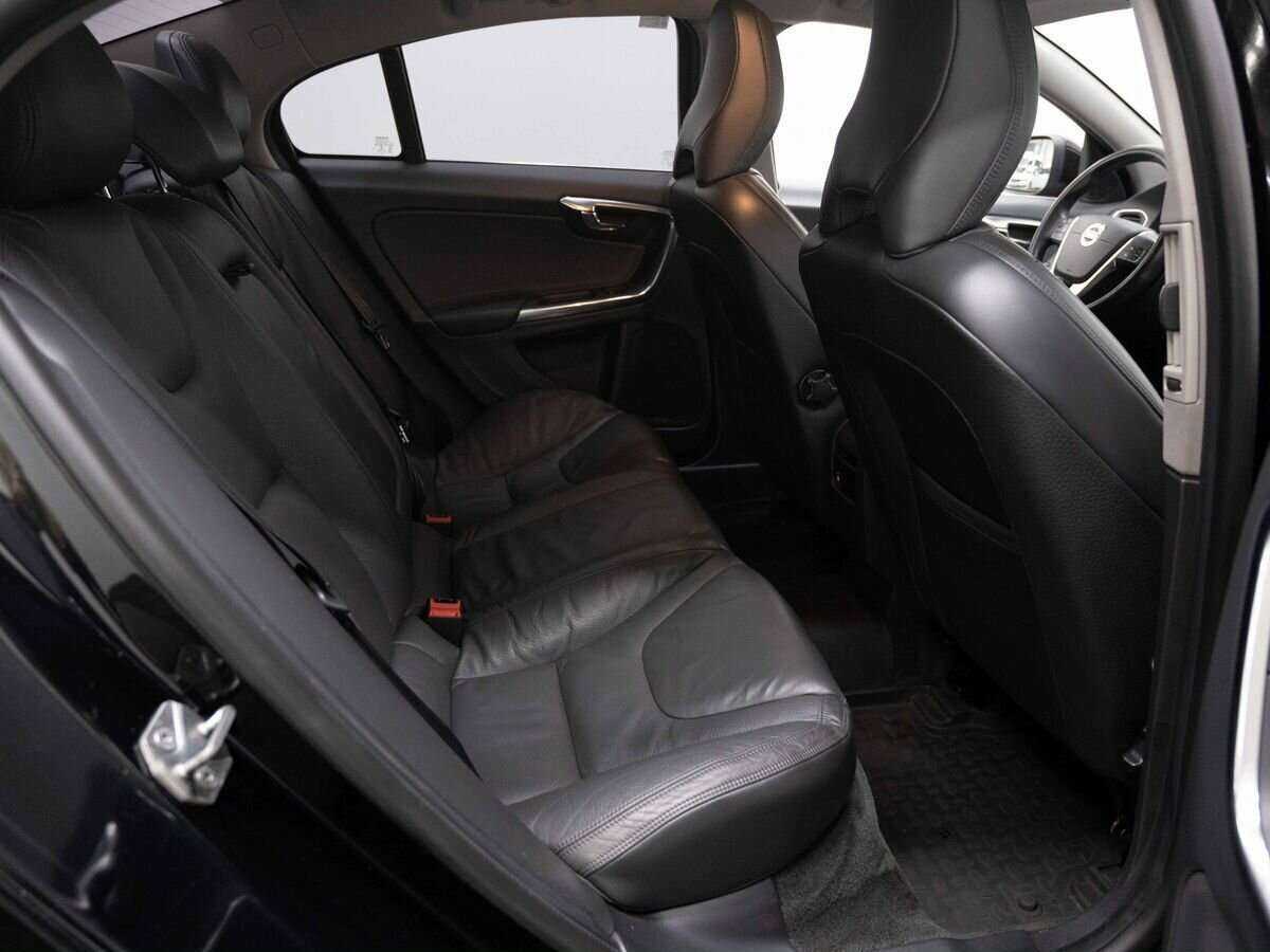 Volvo S60, 2013 Фото №13