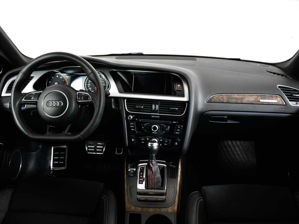 Audi A4, 2015 Фото №12