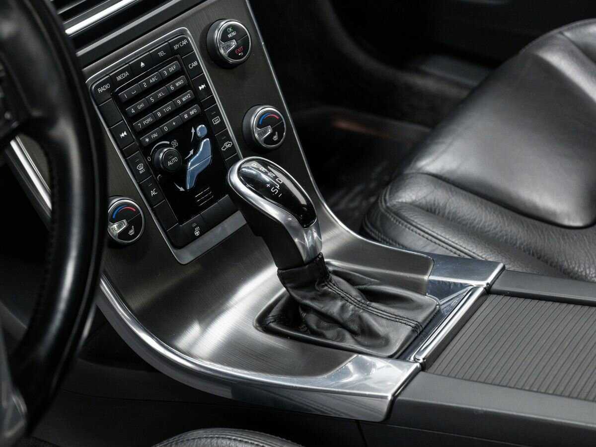 Volvo S60, 2013 Фото №19