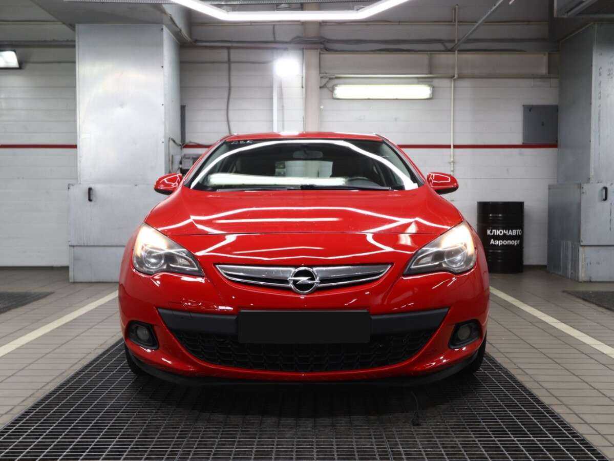 Opel Astra GTC, 2012 Фото №3