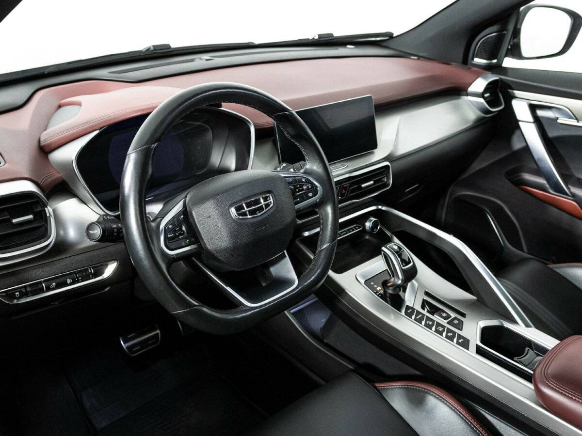 Geely Coolray, 2021 Фото №11