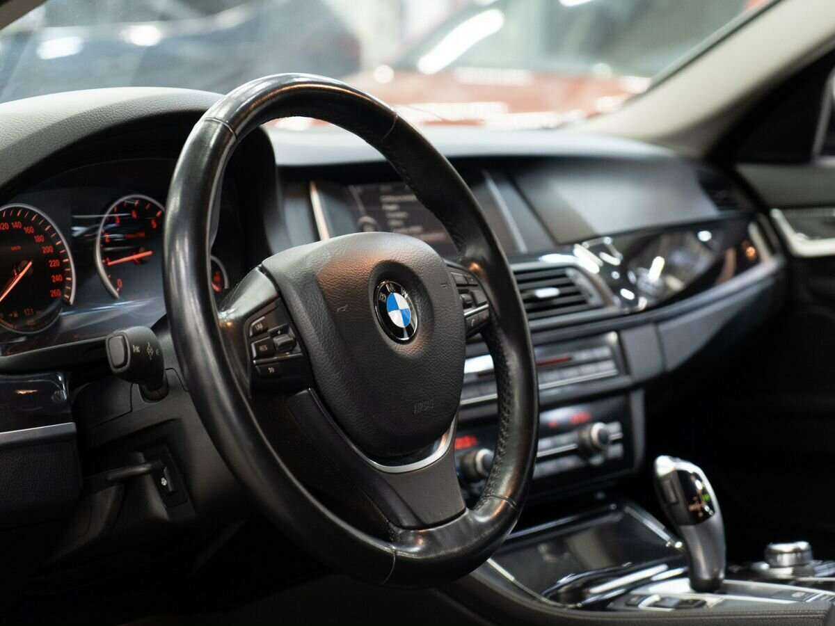 BMW 5 серии 520i, 2014 Фото №5