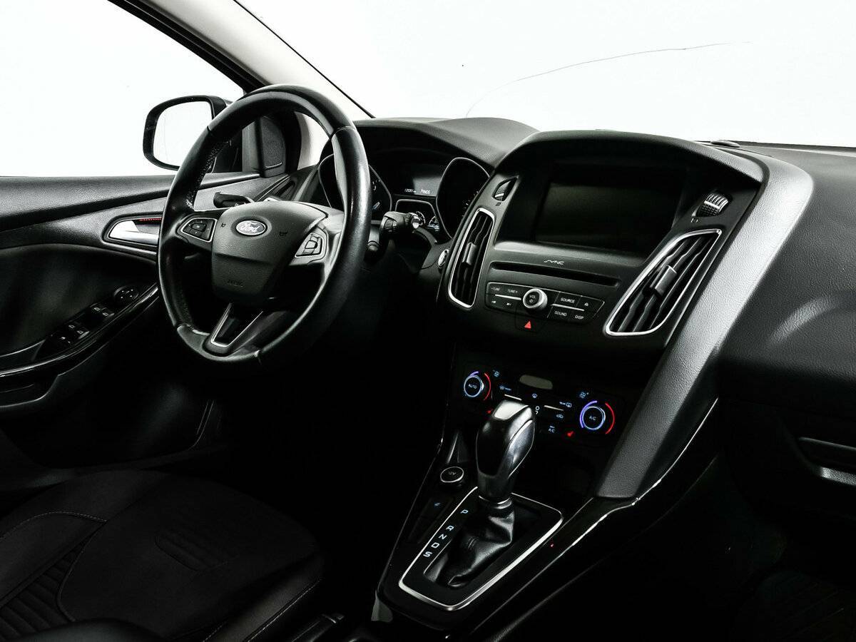 Ford Focus, 2018 Фото №9