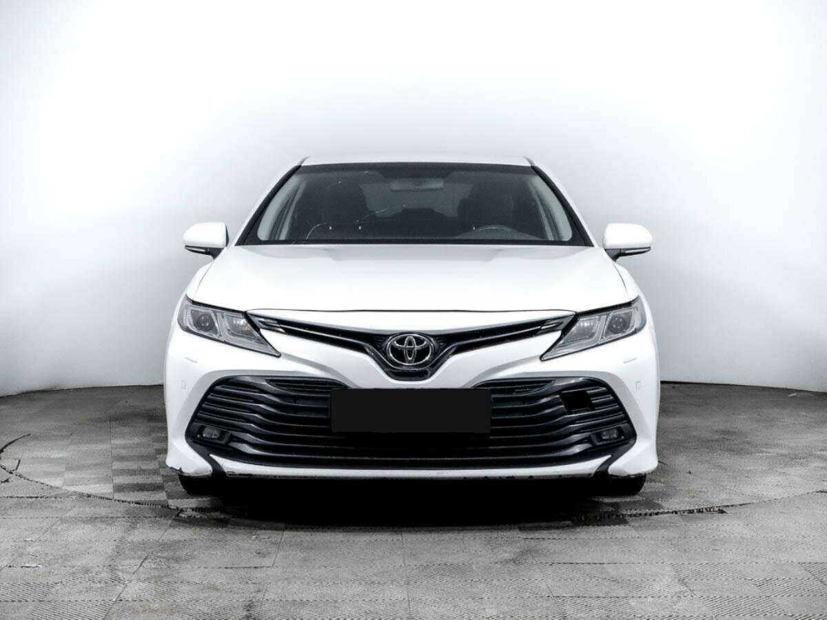 Toyota Camry, 2020 Фото №2