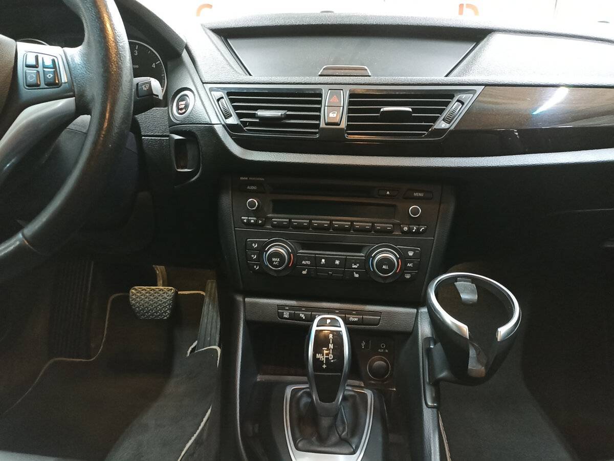 BMW X1 20d, 2012 Фото №15