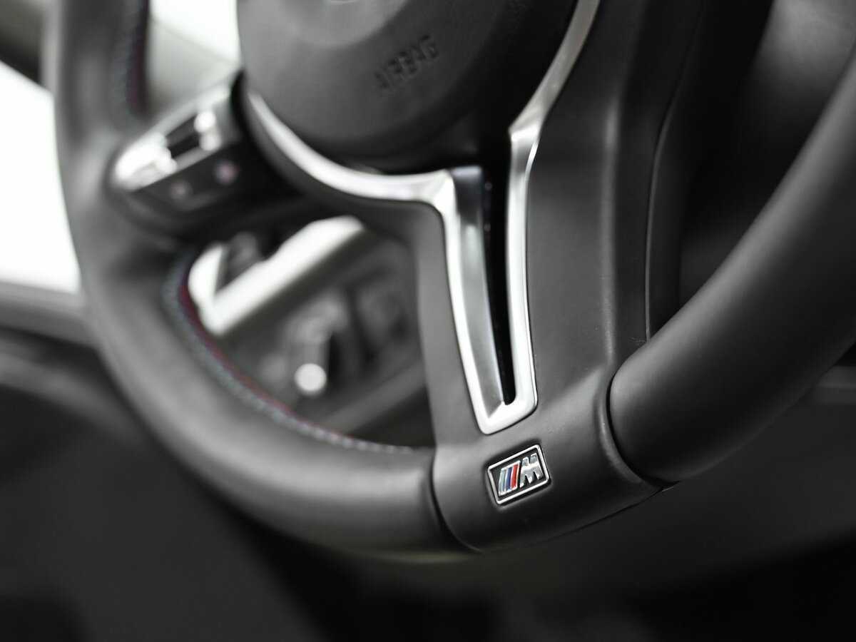 BMW 3 серии 318i, 2017 Фото №17