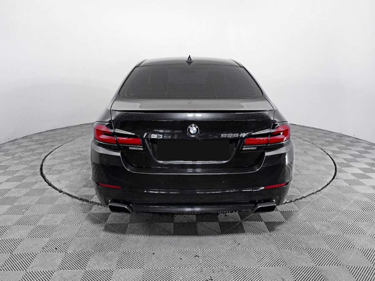 BMW 5 серии 528i xDrive, 2012 Фото №5