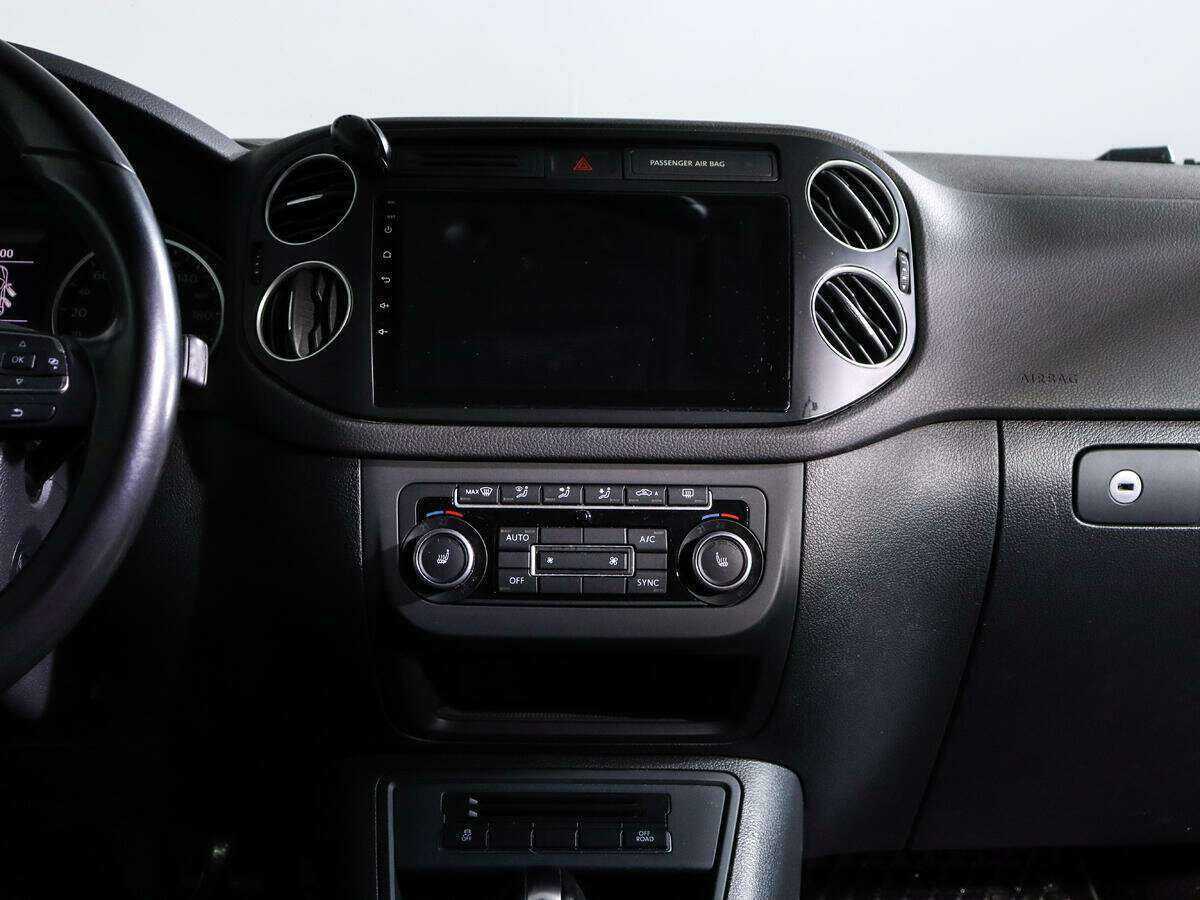 Volkswagen Tiguan, 2012 Фото №13