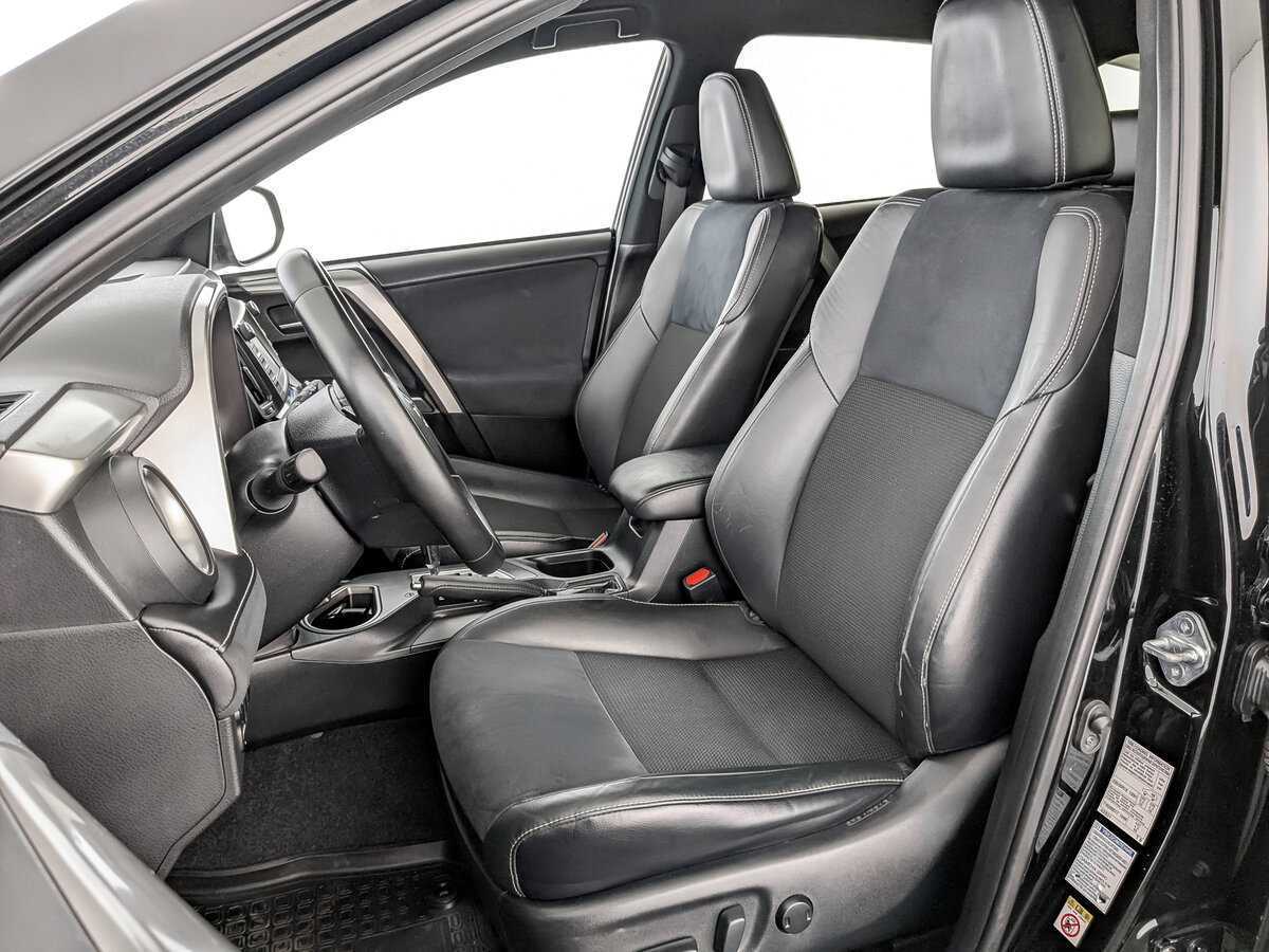 Toyota RAV4, 2017 Фото №18