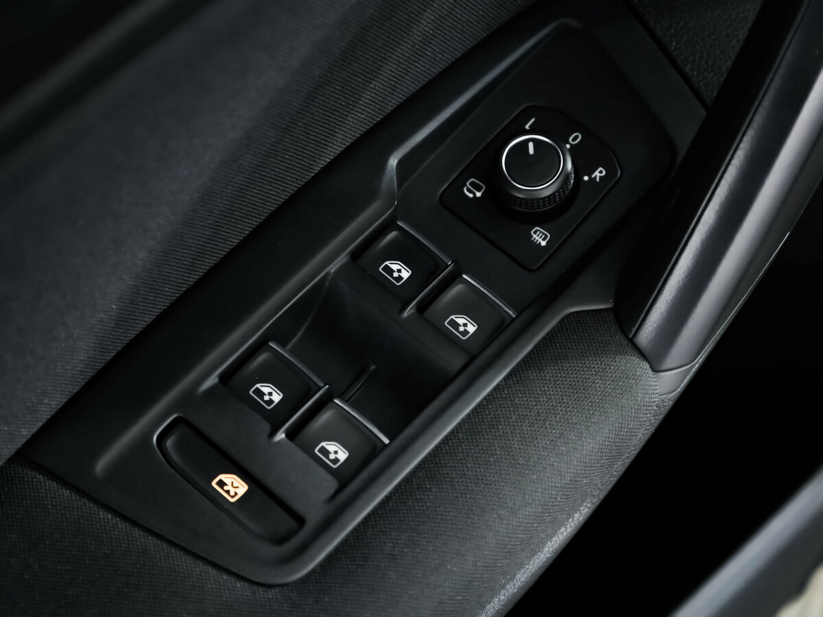 Volkswagen Tiguan II, 2020 Фото №22