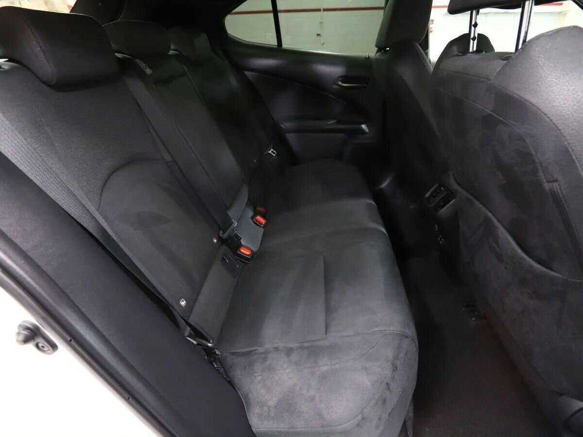 Lexus UX 200, 2019 Фото №14