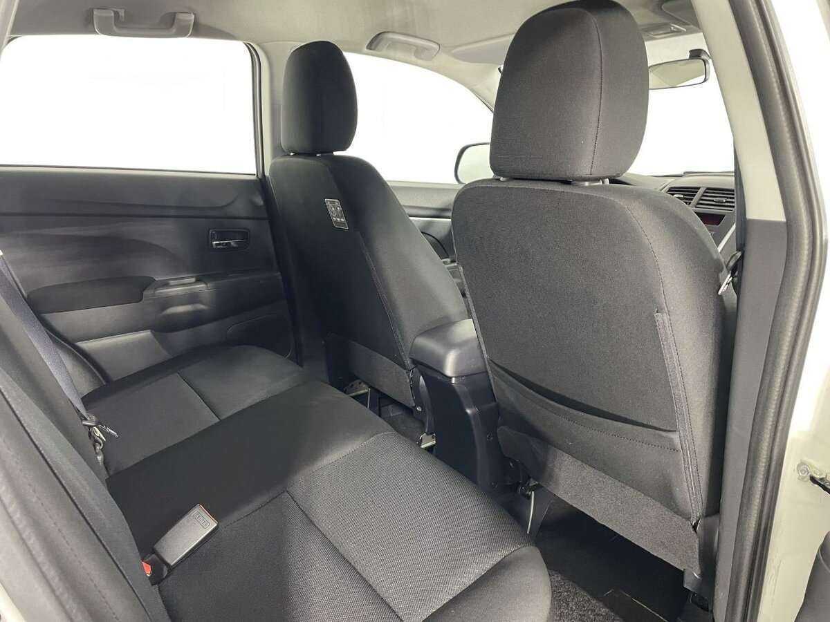 Mitsubishi ASX, 2012 Фото №16