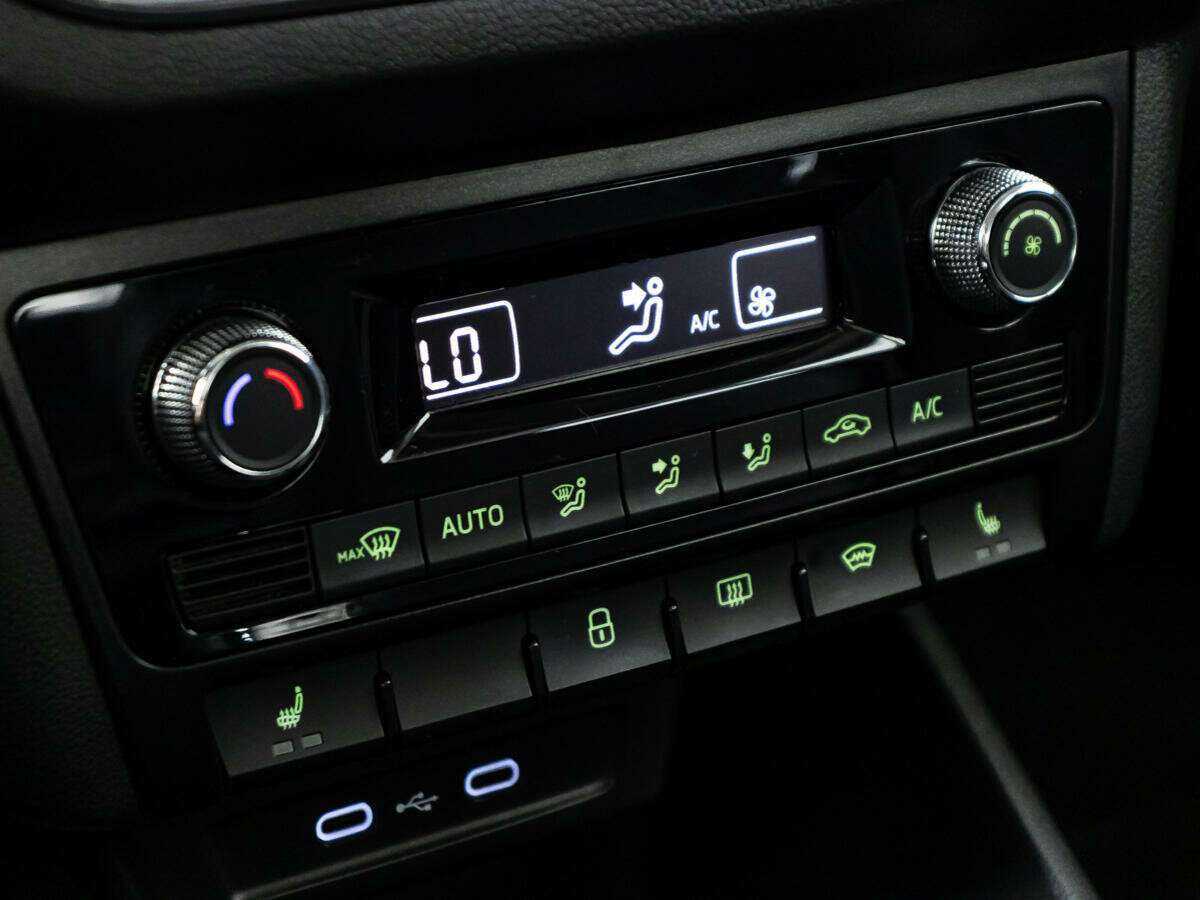 Skoda Rapid, 2020 Фото №15