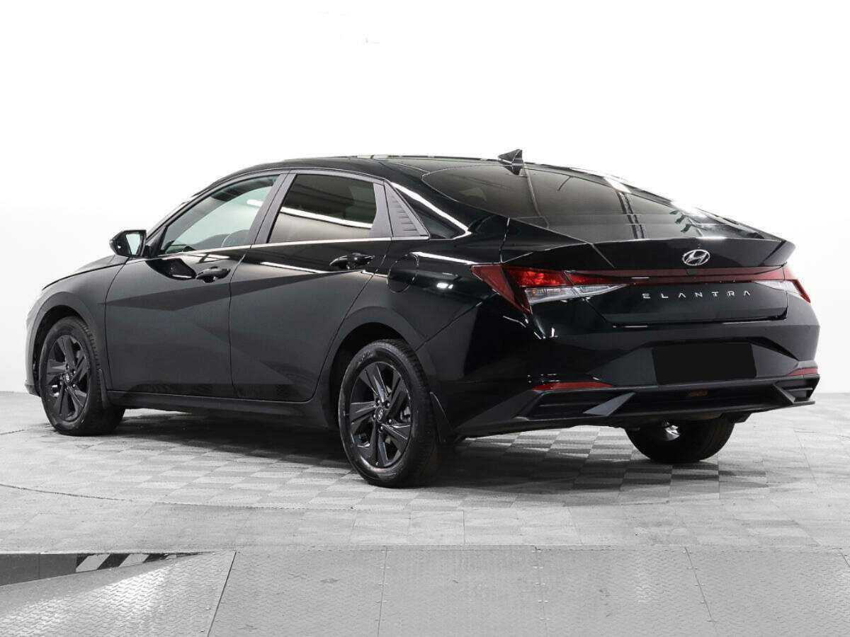 Hyundai Elantra, 2021 Фото №7
