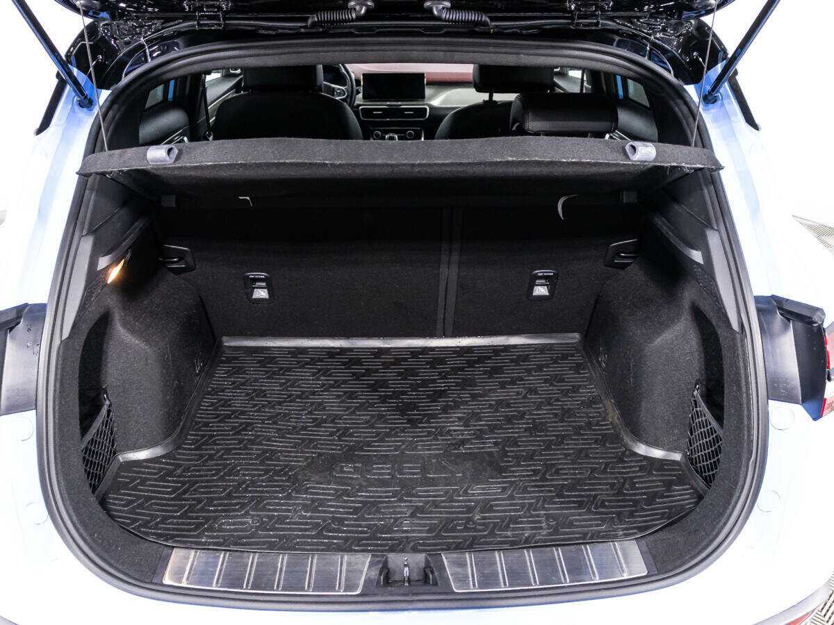 Geely Coolray, 2022 Фото №15