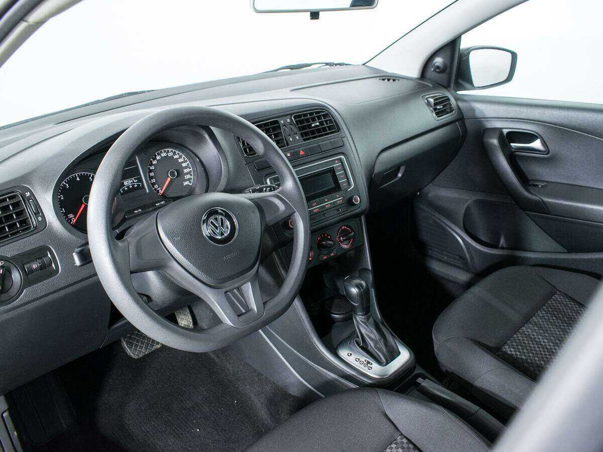 Volkswagen Polo, 2019 Фото №13