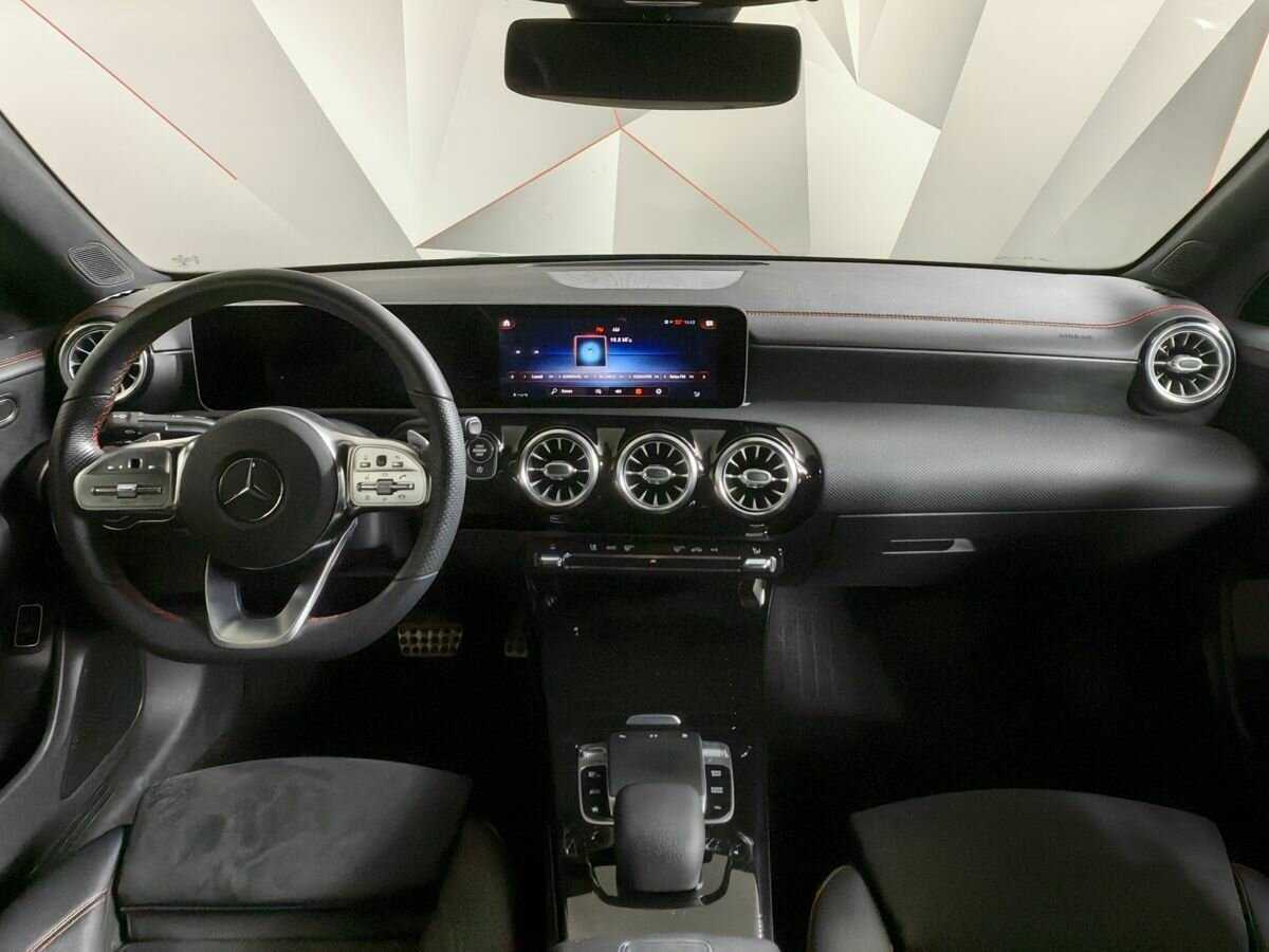 Mercedes-Benz CLA 200, 2019 Фото №10