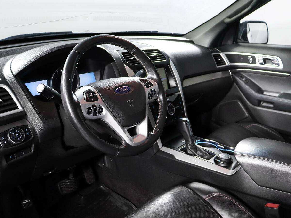 Ford Explorer Sport, 2014 Фото №14