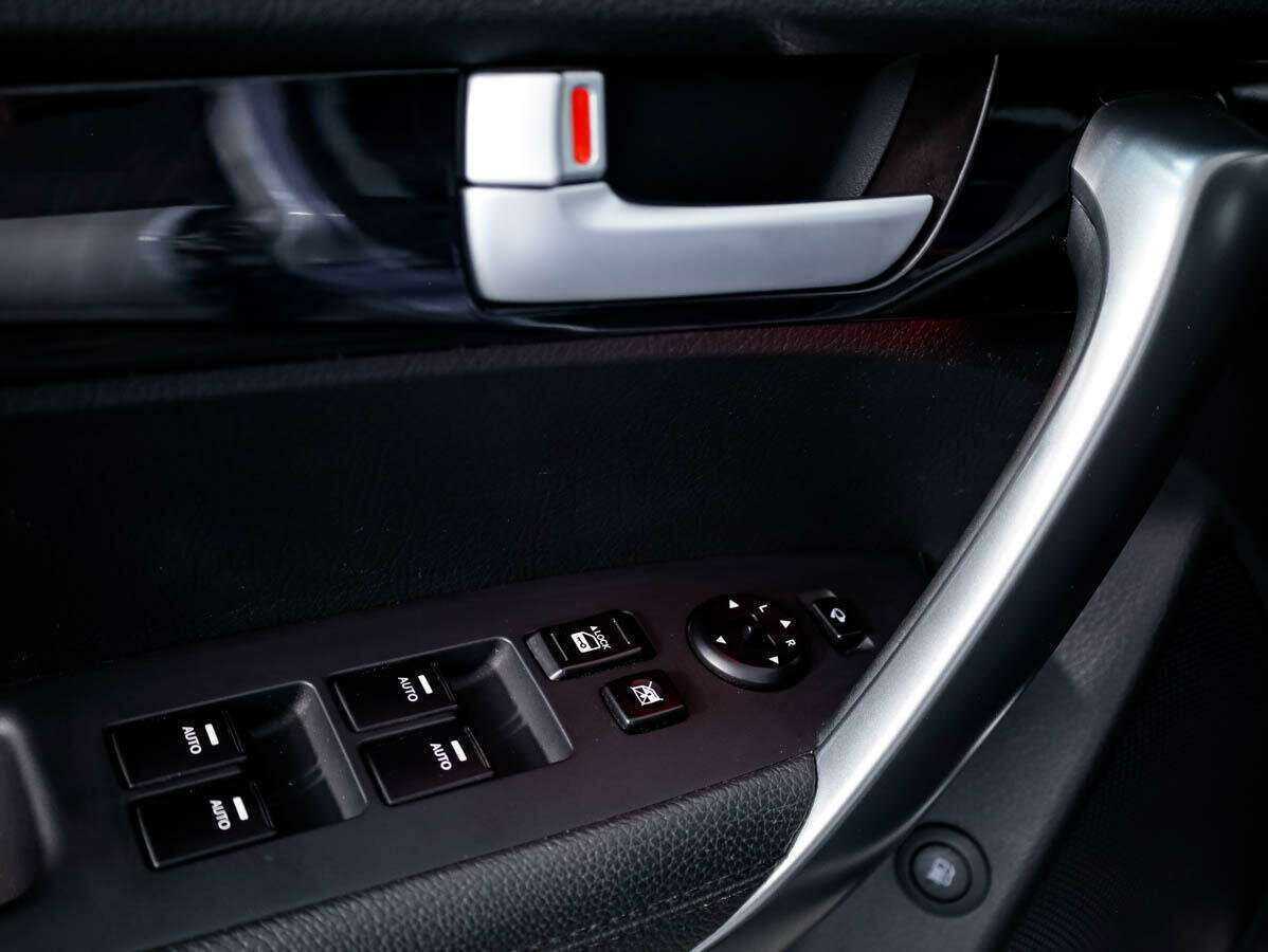 Kia Sorento, 2018 Фото №15