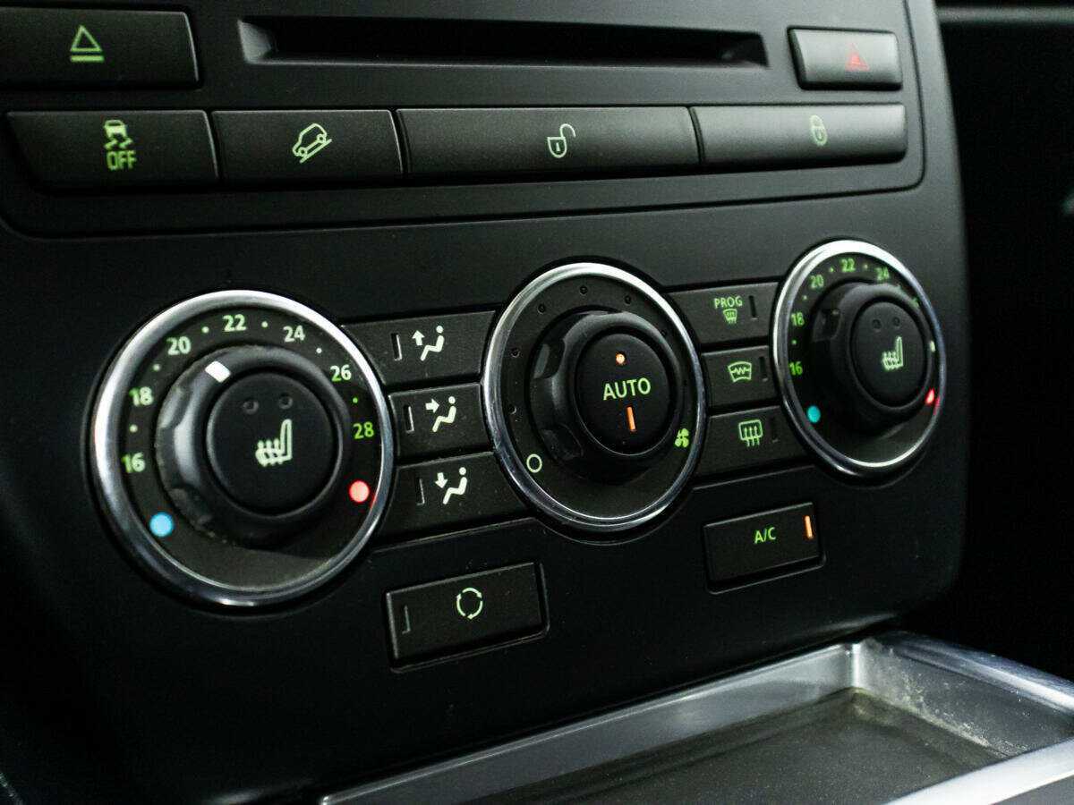 Land Rover Freelander, 2013 Фото №17