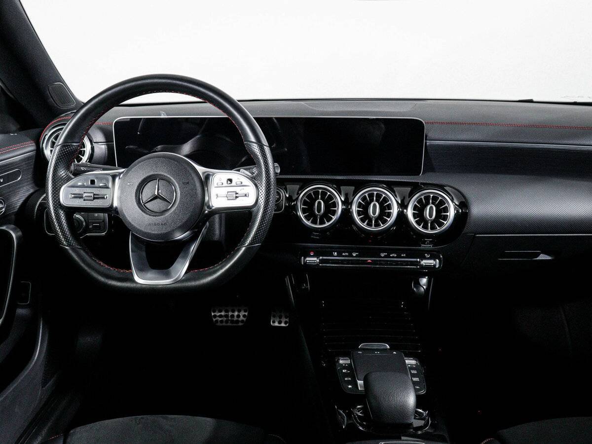 Mercedes-Benz CLA 200, 2019 Фото №12