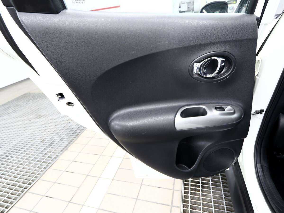 Nissan Juke, 2012 Фото №18
