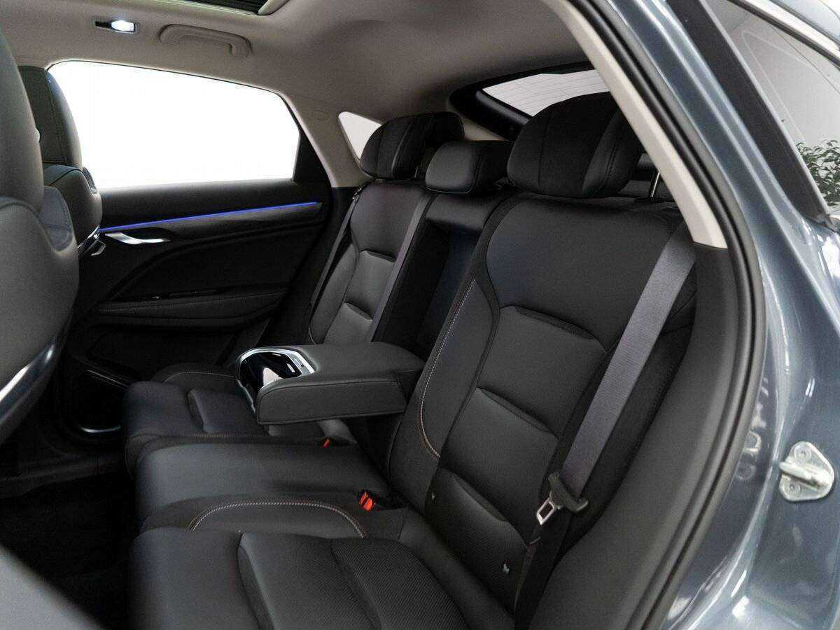 Geely Tugella, 2021 Фото №7