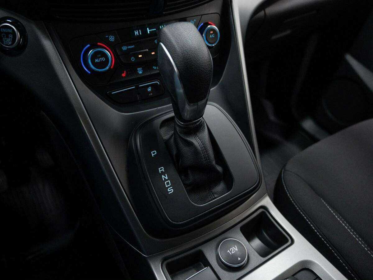 Ford Kuga, 2017 Фото №21