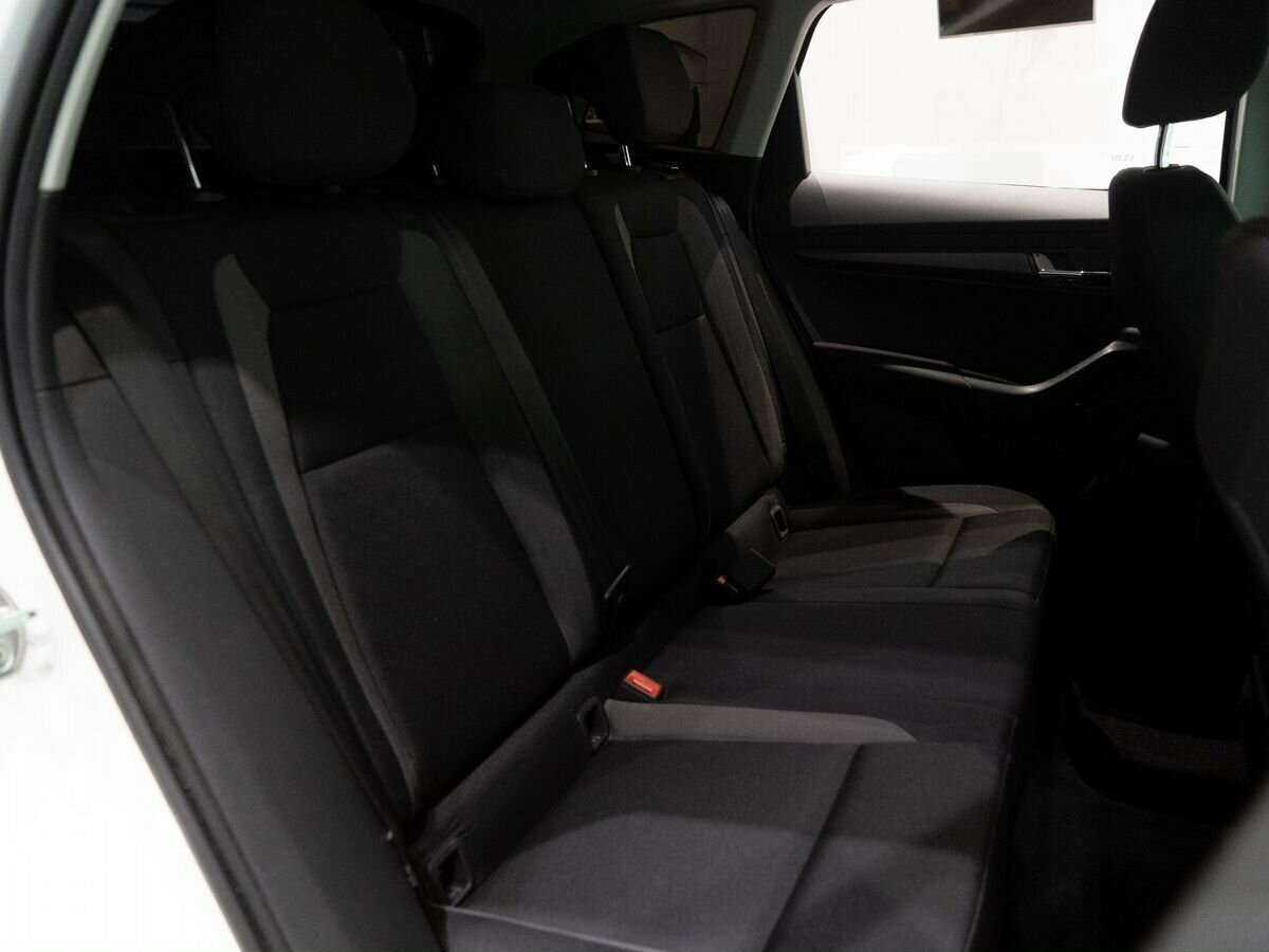 Skoda Karoq DSG6, 2021 - 52 046 км. | Фото №8