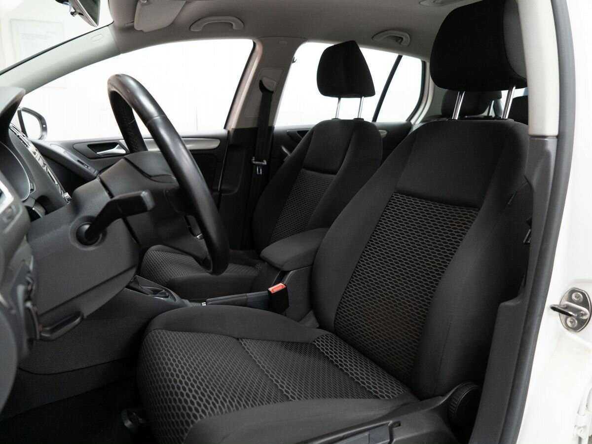 Volkswagen Golf, 2012 - 95 700 км. | Фото №6