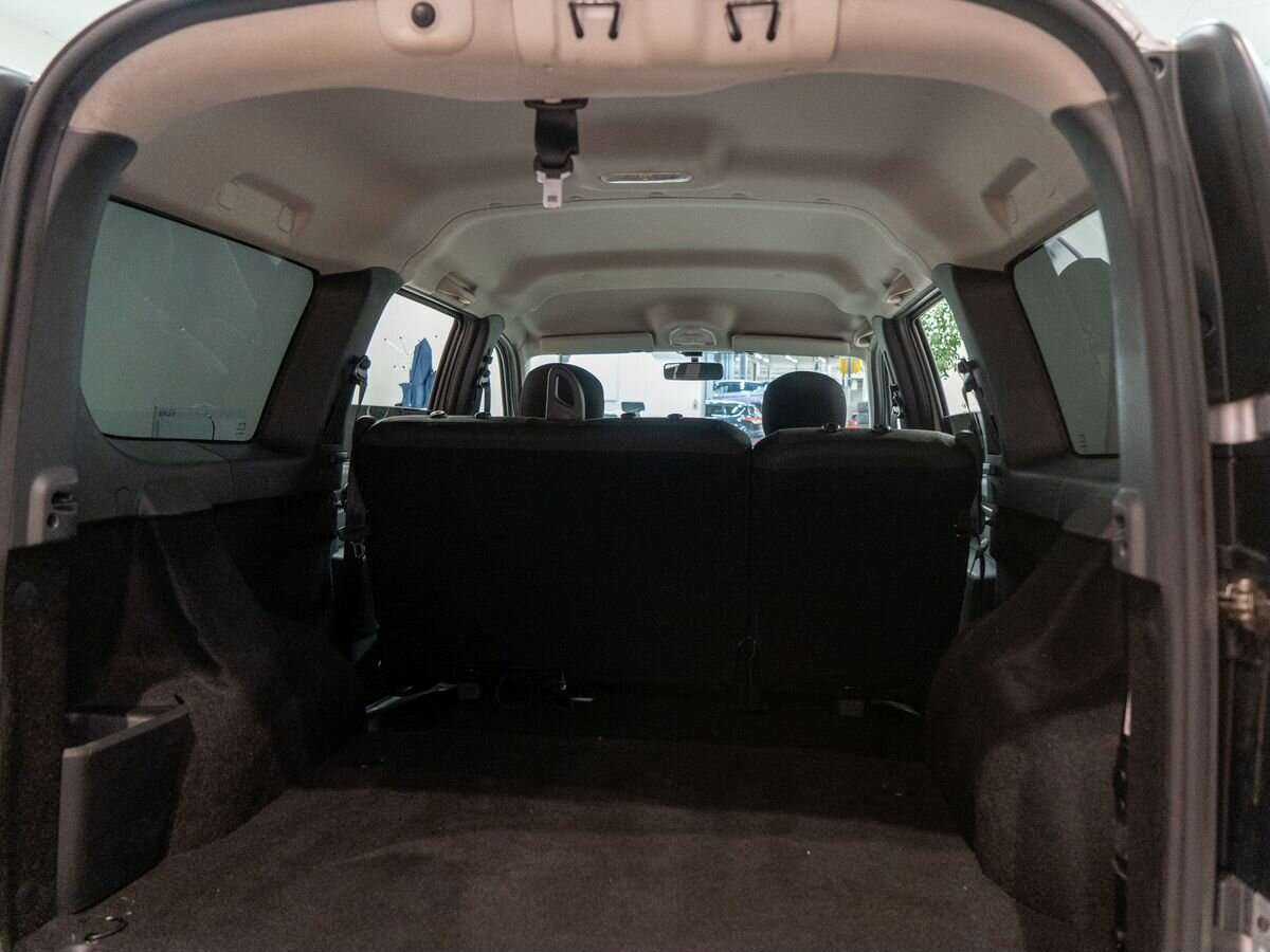 Lada (ВАЗ) Largus, 2018 - 34 923 км. | Фото №8