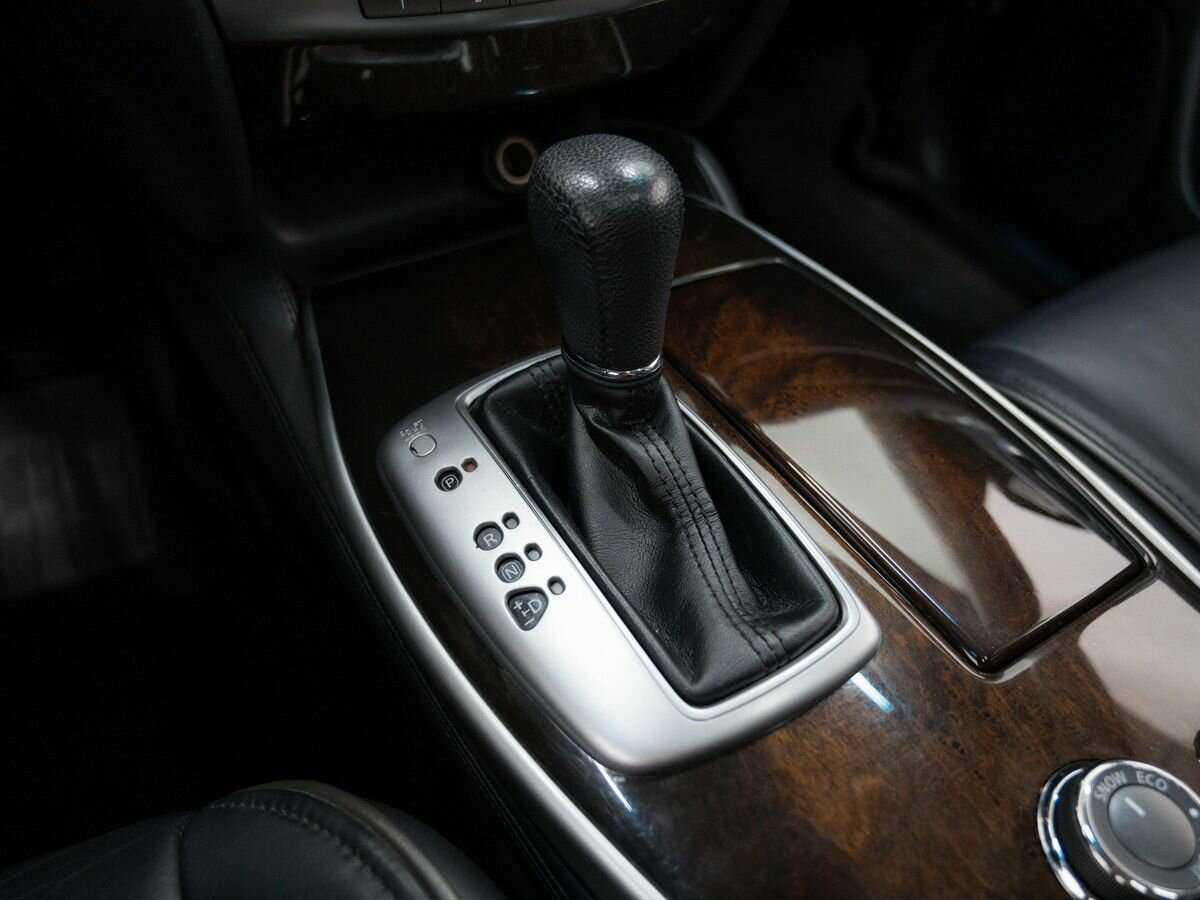 Infiniti QX60, 2015 Фото №21