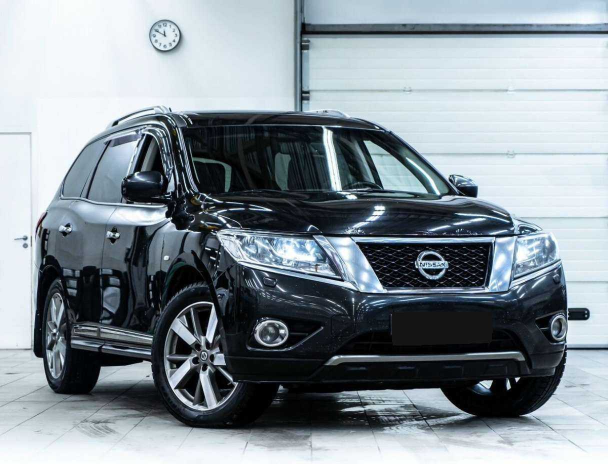 Nissan Pathfinder, 2015 - 195 000 км. | Фото №2